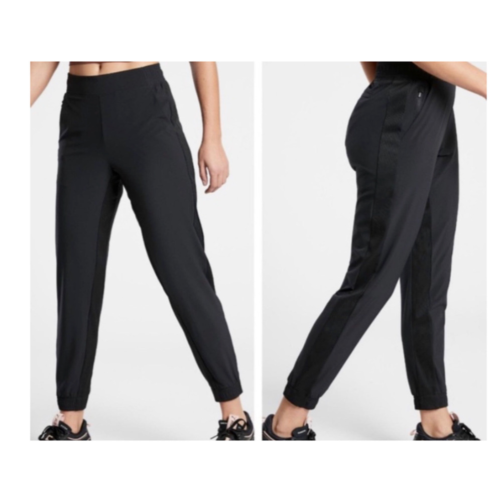 Athleta Black Textured Brooklyn Joggers Women Size 6‎